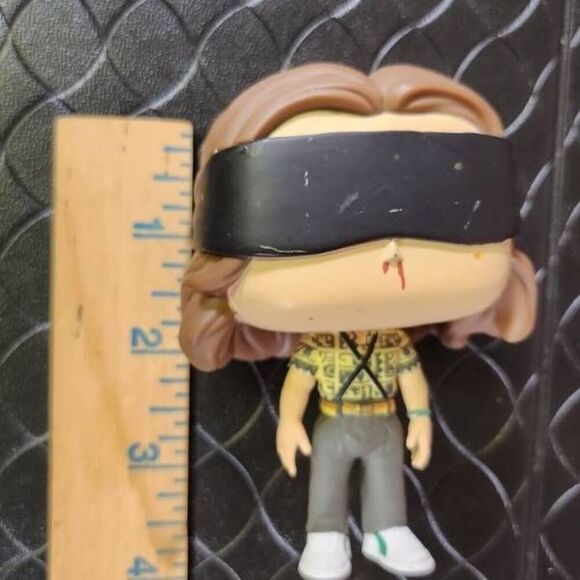 Funko Pop, Stranger Things-  Battle ELEVEN Vinyl Figure. Pre-owned - #A28 - Picture 5 of 5